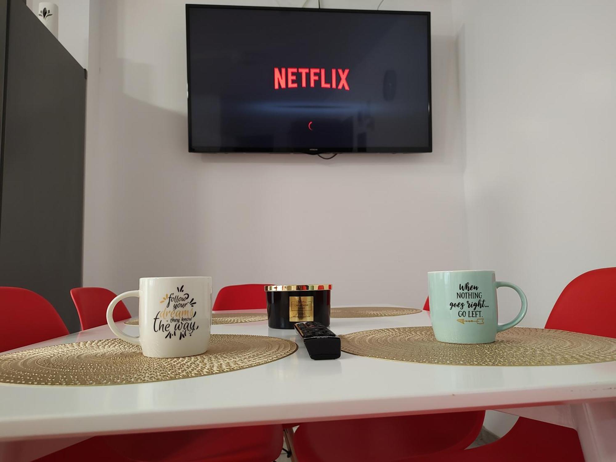 Apartament Cu Terasa Atelierul De Pizza Floreşti Buitenkant foto